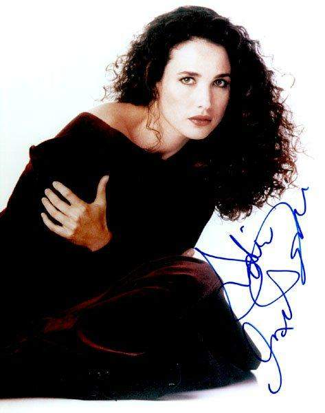    / Andie Mac Dowell