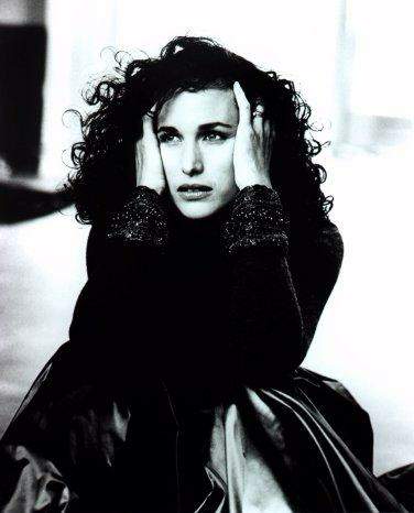    / Andie Mac Dowell